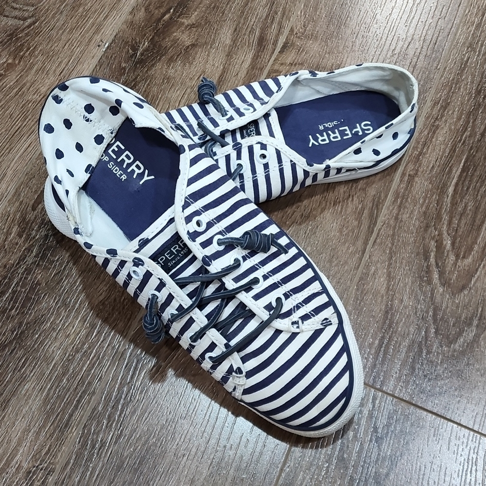Sperry flats - Picture 2 of 3